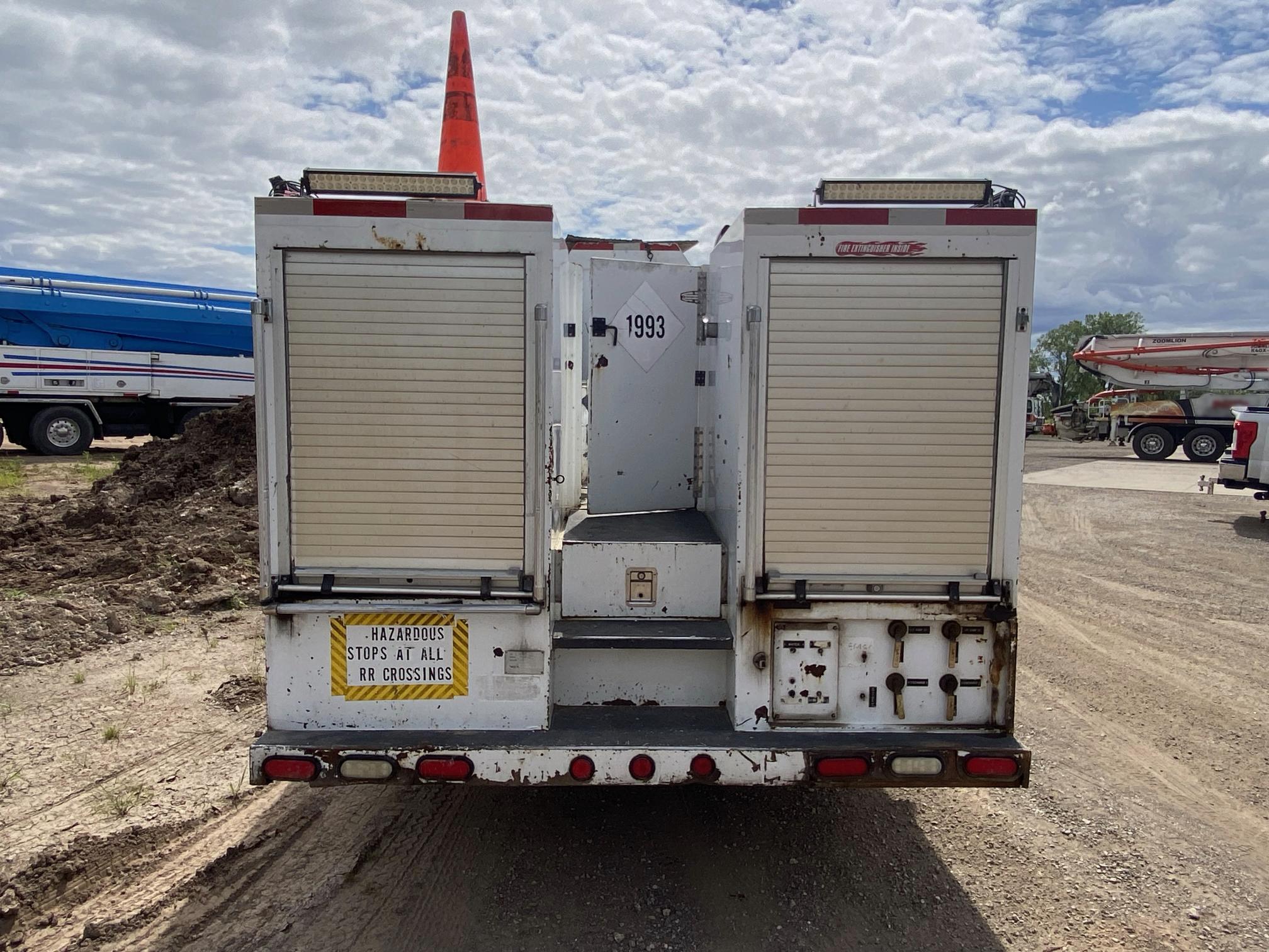 1995 INTERNATIONAL 8100 - Image 8